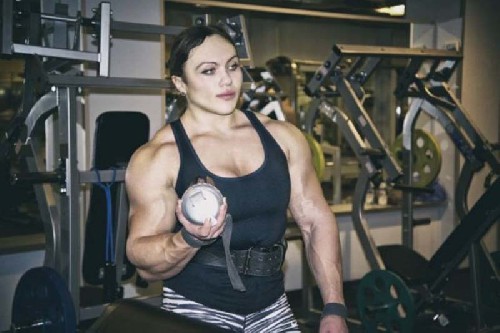 23-yr-old-Russian-Weightlifter-bodybuilder-2