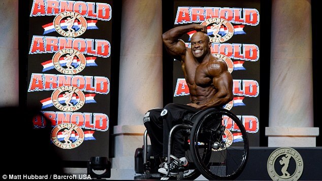 wheelchair-bodybuilder-arnold (5)