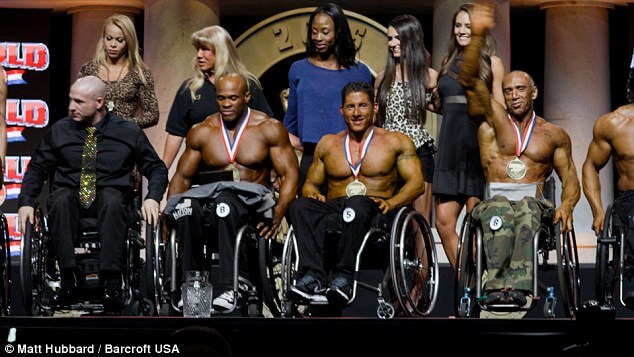 wheelchair-bodybuilder-arnold (9)